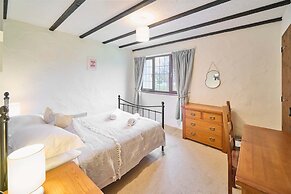 Host Stay Providence Cottage