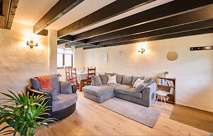 Host Stay Providence Cottage