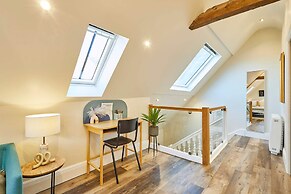 Host Stay Vinegar Loft