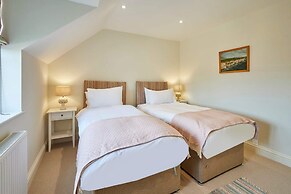 Host Stay Kittiwake Cottage