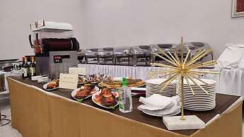 Ashosh Hotels and Suites