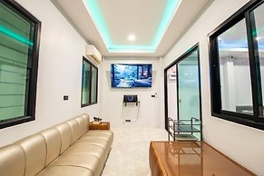 Level Flow pool villa Pattaya