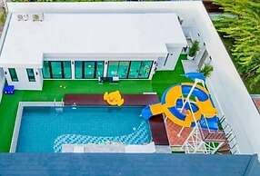 Level Flow pool villa Pattaya