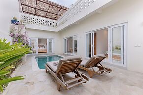 Mata Biru Villa by Betterplace
