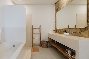 Mata Biru Villa by Betterplace