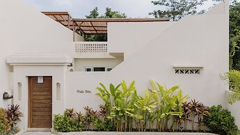 Mata Biru Villa by Betterplace