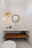 Mata Biru Villa by Betterplace