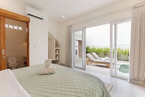 Mata Biru Villa by Betterplace