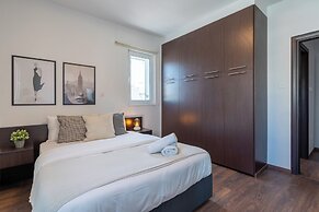 Harbor Apartments in Larnaca