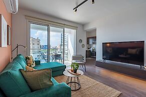 Harbor Apartments in Larnaca