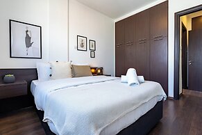 Harbor Apartments in Larnaca