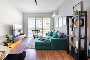 Harbor Apartments in Larnaca