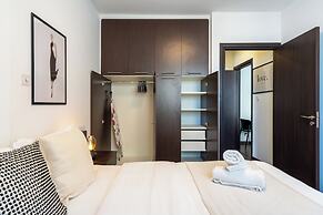 Harbor Apartments in Larnaca