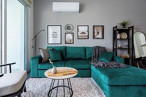 Harbor Apartments in Larnaca