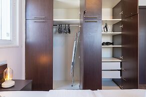 Harbor Apartments in Larnaca