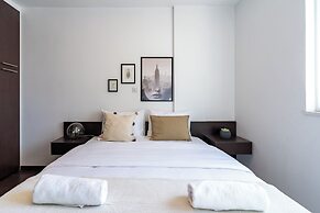 Harbor Apartments in Larnaca