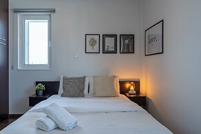 Harbor Apartments in Larnaca