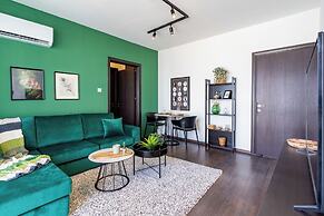 Harbor Apartments in Larnaca