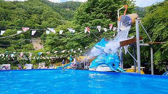 Chuncheon Free People's Caravan Pension