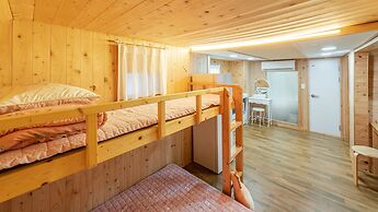 Chuncheon Free People's Caravan Pension