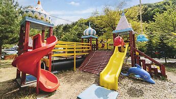 Chuncheon Free People's Caravan Pension