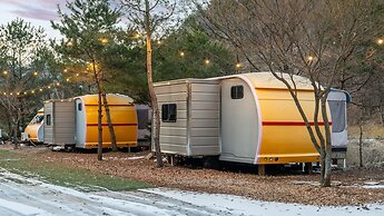Chuncheon Free People's Caravan Pension