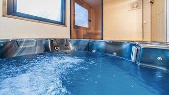 Chuncheon Free People's Caravan Pension