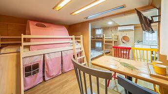 Chuncheon Free People's Caravan Pension