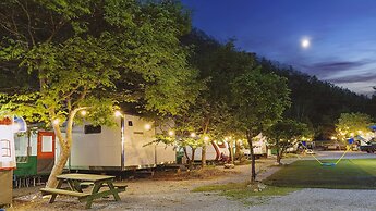 Chuncheon Free People's Caravan Pension