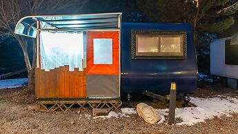 Chuncheon Free People's Caravan Pension