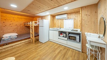 Chuncheon Free People's Caravan Pension