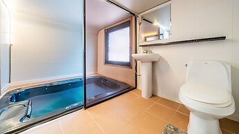 Chuncheon Free People's Caravan Pension