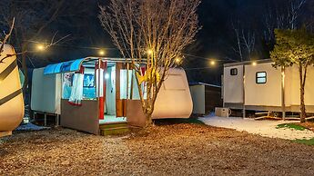 Chuncheon Free People's Caravan Pension