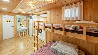 Chuncheon Free People's Caravan Pension