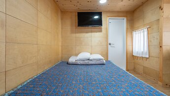 Chuncheon Free People's Caravan Pension