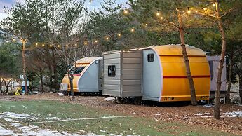 Chuncheon Free People's Caravan Pension