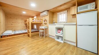 Chuncheon Free People's Caravan Pension