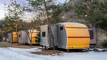 Chuncheon Free People's Caravan Pension