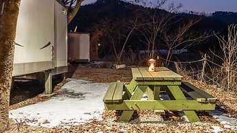 Chuncheon Free People's Caravan Pension