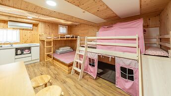 Chuncheon Free People's Caravan Pension