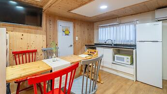 Chuncheon Free People's Caravan Pension