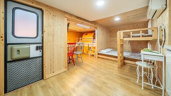 Chuncheon Free People's Caravan Pension