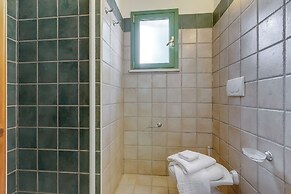 Family Village Pool And Sea