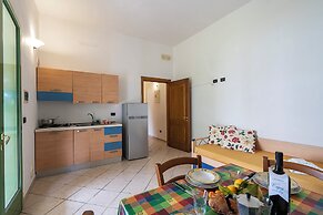 Family Village Pool And Sea