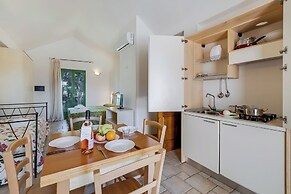 Family Village Pool And Sea