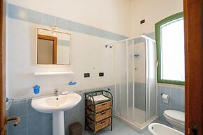 Family Village Pool And Sea