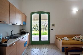 Family Village Pool And Sea