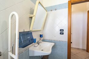 Family Village Pool And Sea