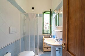 Family Village Pool And Sea