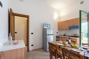 Family Village Pool And Sea